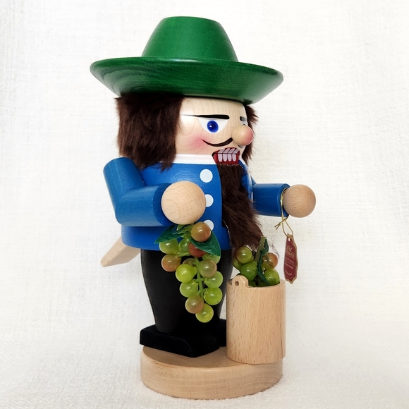 Steinbach Chubby Wine Maker Man w/ Grapes 10" Nutcracker Doll - Made in Germany - Picture 4 of 8